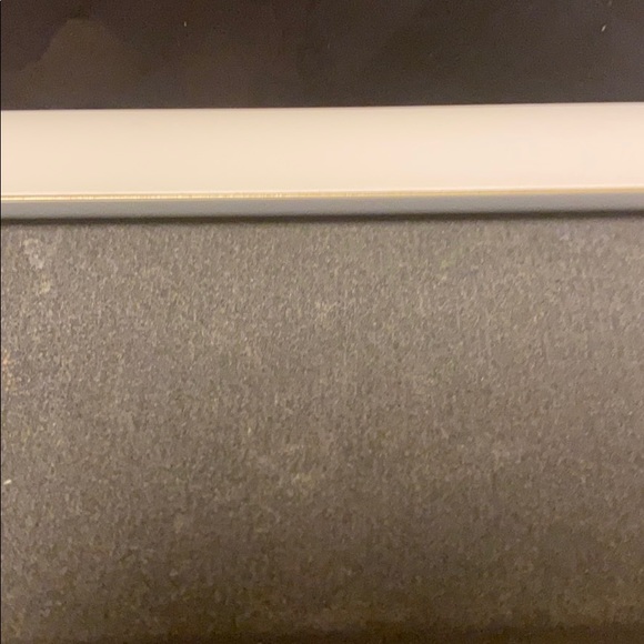 Meet your Posher, Jamie - Picture 1 of 1